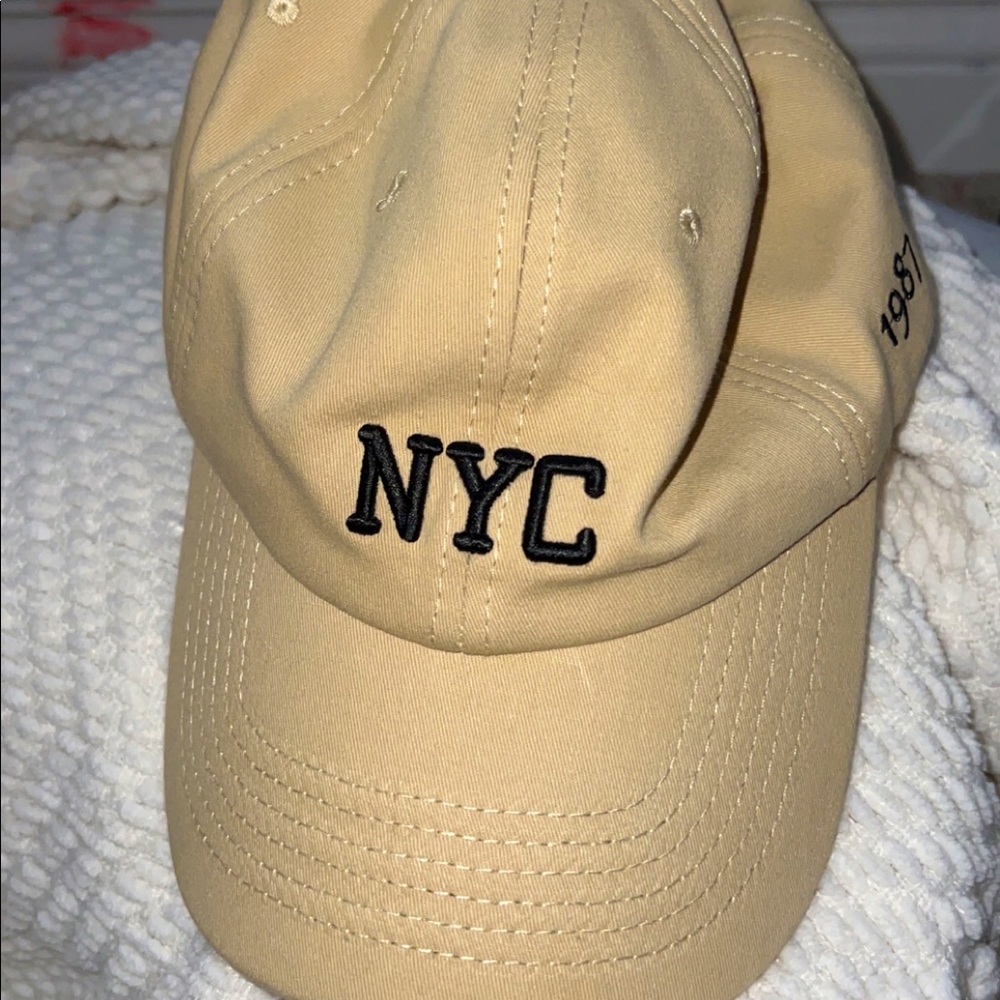 nyc hat with date